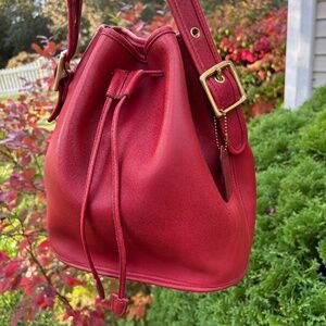 Vintage Coach Lula Smith's Legacy Bag in Vibrant Red Style 9952